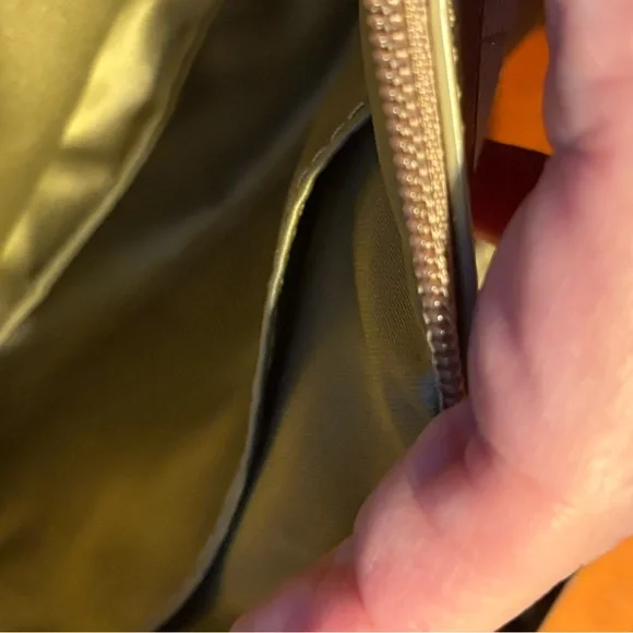 Vintage Coach Cream and Gold Large Wristlet - Picture 8 of 9